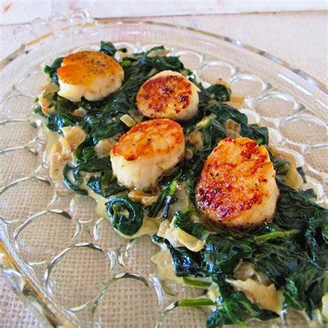 Low Carb Seared Scallops With Creamed Spinach Farm To Jar Food