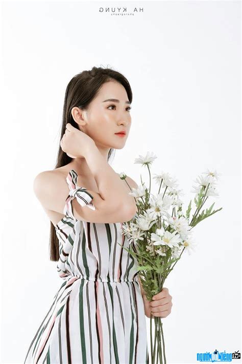 Hot Girl Phan C M Nhi