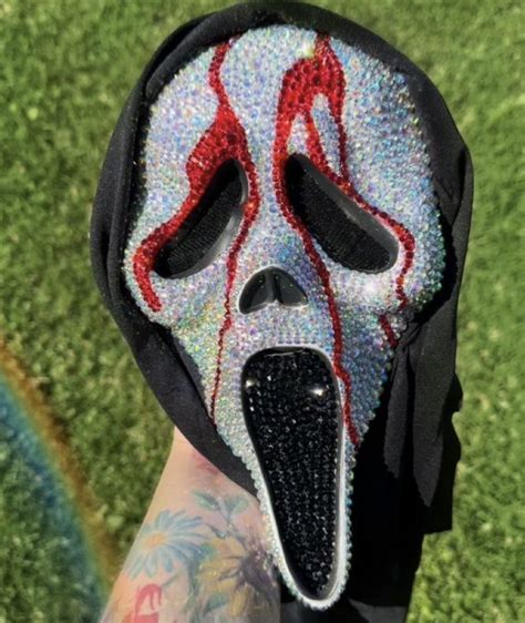 Scream Mask Nel 2023 Idee Vestiti Fai Da Te Idee Per Notebook Idee