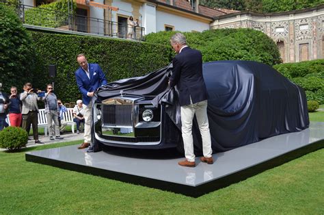 Rolls Royce Sweptail Weltpremiere Für Ein Exklusives Einzelstück