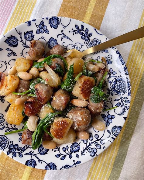 Trader Joe S Cauliflower Gnocchi With Sausage Spinach And White Beans