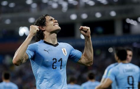 Cavani scores twice, Uruguay ousts Ronaldo and Portugal 2-1 | WOAI