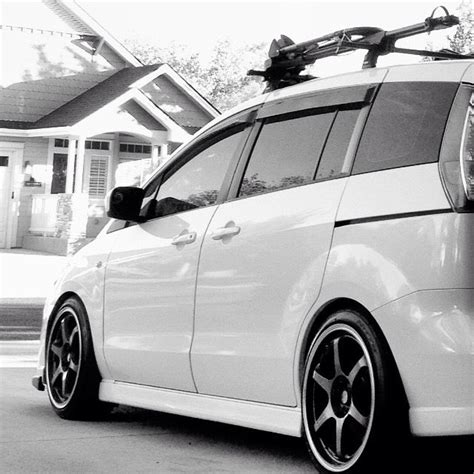 Flush Mazda 5 Lowered On Megan Springs 18 5zeigen Gn Pro Racers