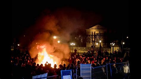 Kaos N Franc Digjet Strasburgu Protesta T Plagosur Zjarre