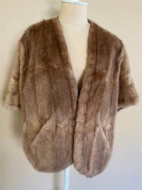 Vintage Classic 50s Mink Fur Capelet Stole Shrug Holl Gem