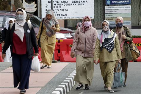 Detail Gambar Diskriminasi Gender Koleksi Nomer 19
