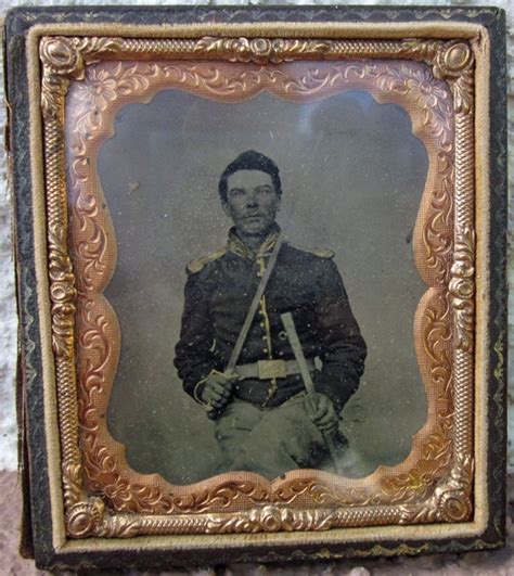 Photography Us Civil War Era 6th Plate Tintype Armed Union Cavalryman