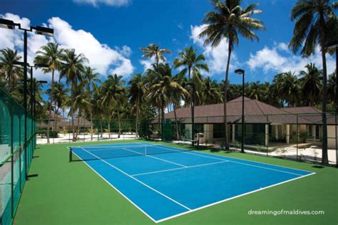 Where To Play Tennis In Maldives All The Resorts With A Tennis Court