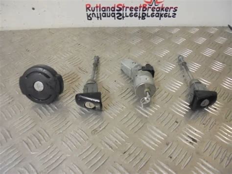 Peugeot 308 Lock Set Ignition Barrel Door Lock Key Blade Fuel Cap 2008 To 2013 £40 00 Picclick Uk