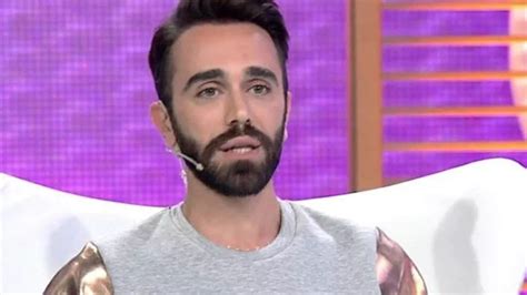 Kemal Doğulu Türk halkı gay karşıtı yürüyüş yapar Ama en çok da gayleri izler