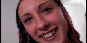 Babe Goes Down On Two Guys Tnaflix