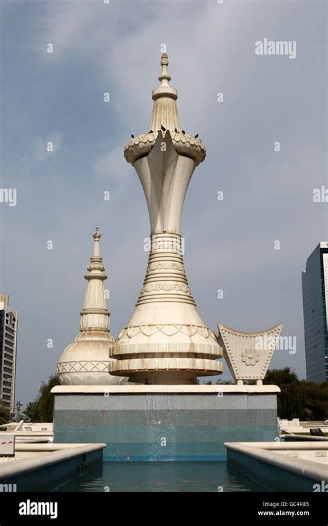 Abu Dhabi Monuments Hi Res Stock Photography And Images Alamy