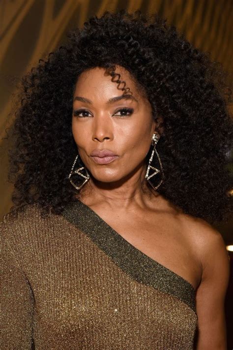 Pin By Maty Cise On Angela Bassett Angela Bassett Angela Golden Brown