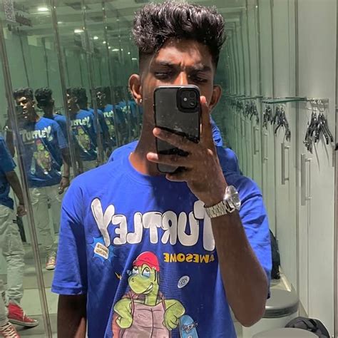 🤧 Arul01 On Threads