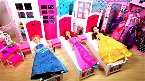 Barbie Dolls Morning Routine L Disney Princess Story L Barbie Friends L Fizzi Dolls World L