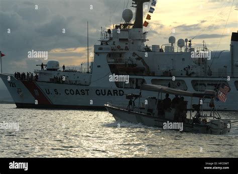 Coast Guard Cutter Gallatin Hi Res Stock Photography And Images Alamy