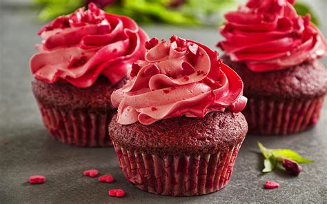 Red cupcakes pastries, cakes, sweets, fastfood, cupcakes, HD wallpaper | Peakpx