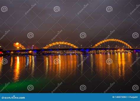 Puente Y Dragon River Bridge Rong Bridge Del Amor En Da Nang Foto De