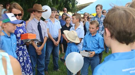 Dolly Everett farewelled by hundreds of mourners in Katherine - ABC listen