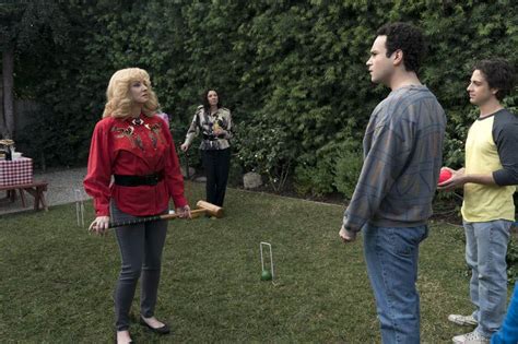 The Goldbergs Season 5 Episode 17 Photos Colors Seat42f