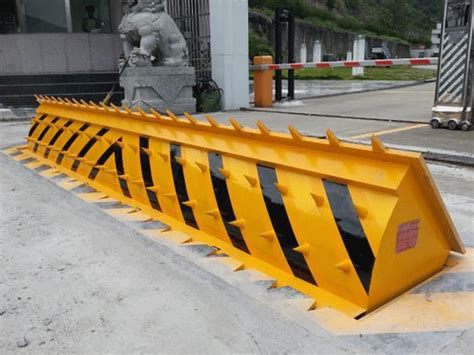 Hydraulic Automatic Road Blocker Road Blocker Traffic Barrier Product