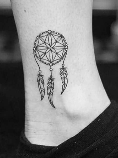 Simple Dream Catcher Tattoo On Wrist