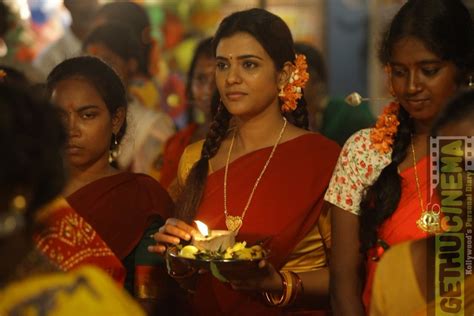 Aishwarya Rajesh Movie Still Vada Chennai Gethu Cinema