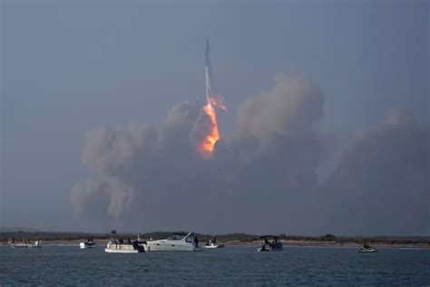 Il lancio della Starship di SpaceX il più grande razzo della storia è