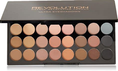 Makeup Revolution Ultra Eyeshadow Palette Flawless Matte Paleta 32