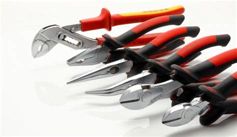 How to Use Pliers Safely