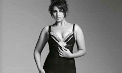 Actress Spicy Stills Actress Hot Bikini Actress Hot Stills Huma