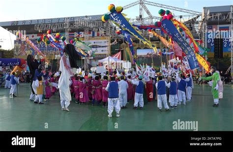 Celebrate Harvest Stock Videos And Footage Hd And 4k Video Clips Alamy