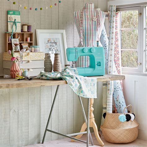 Pretty Up Your Sewing Room With These Inspiring Decorating Ideas