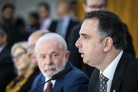 Em Rea O Ao Governo Pacheco Cancela Almo O L Deres E Ministros De