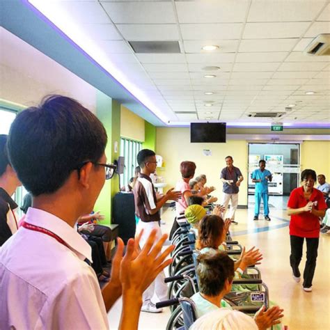 36 Places To Volunteer At In Singapore To Make A Difference In Someone