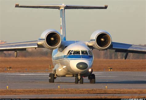 Antonov An-72 - Russia - Navy | Aviation Photo #2612752 | Airliners.net