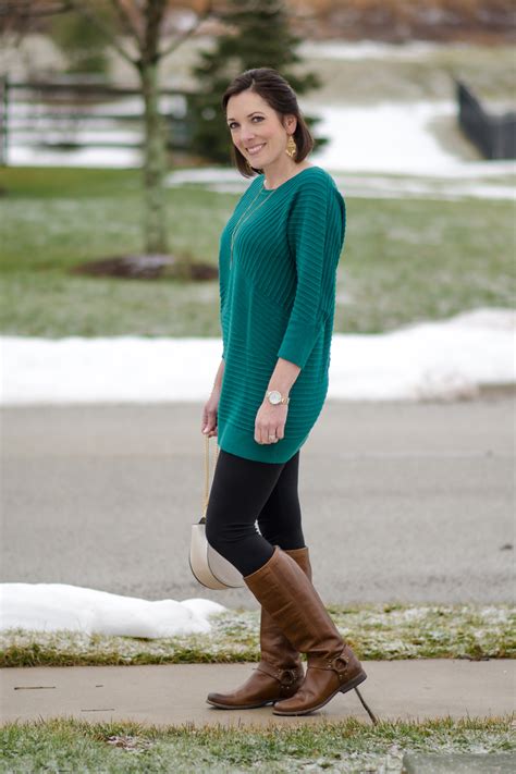 How To Wear Leggings With Riding Boots