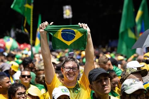 Bolsonaro Re Ne Milhares De Apoiadores Na Paulista Em