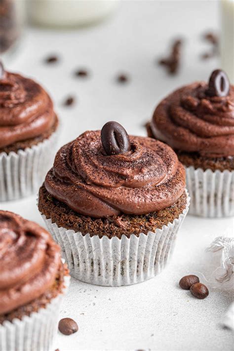 White Chocolate Mocha Cupcakes