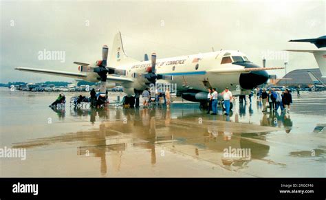 Noaa Lockheed Wp 3d Airplane Hi Res Stock Photography And Images Alamy