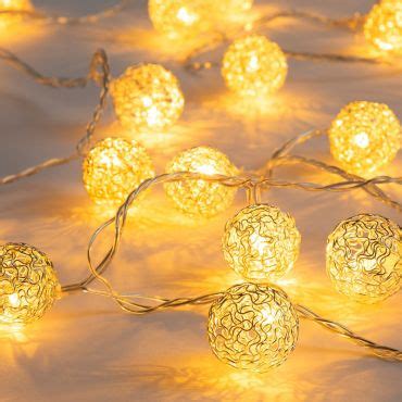 Guirlande Lumineuse LED Boules De Coton