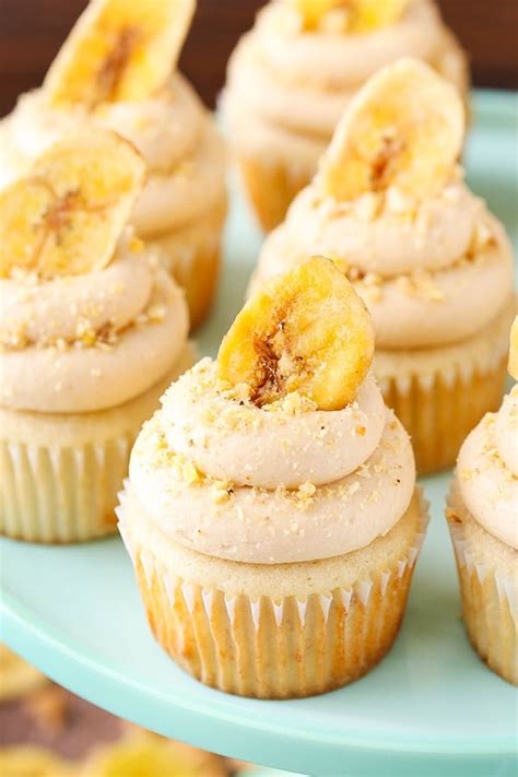 Peanut Butter Banana Cupcakes