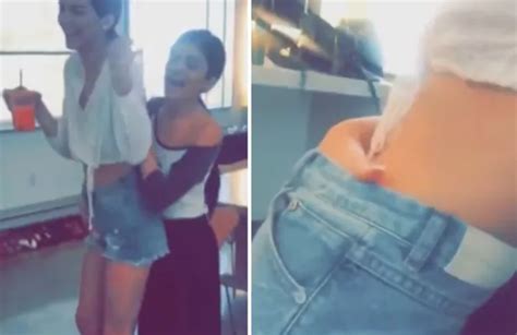 Kylie Jenner Shocks Fans By Sticking Her Hands Down Sister Kendall S