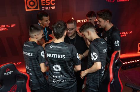 Saw Movistar Koi E Juve Partilham Grupo No Rmr Europeu Do Major