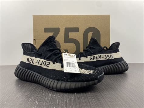 Yeezy Boost 350 V2 Oreo