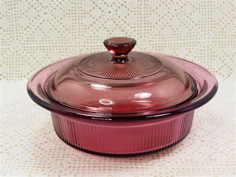 Corning Visions Cranberry Casserole Dish 24 Ounces With Lid Casserole