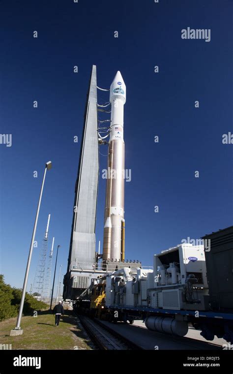 United Launch Alliance Atlas V Rocket With Nasa S Tracking And Data