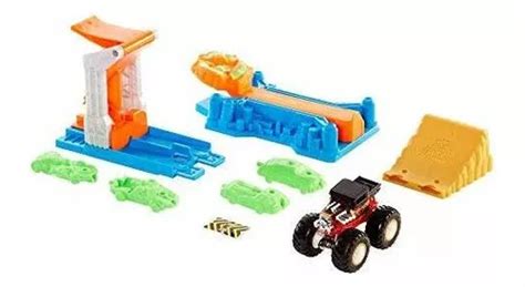 Vehiculo Niños Hot Wheels Monster Trucks Launch Bash Play Cuotas sin interés