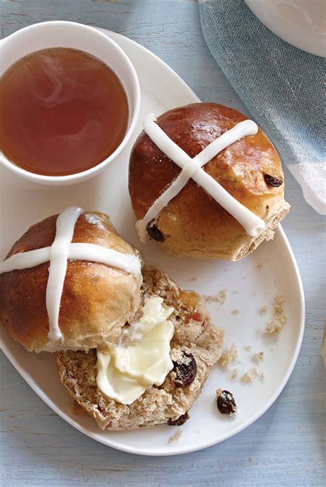 Easy Hot Cross Buns Recipe King Arthur Flour