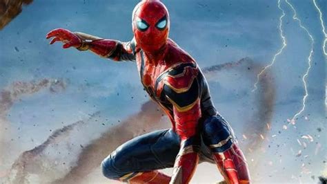 Sony Is Delaying 2 Upcoming Spider-Man Spin-Off Movies. Here's Why